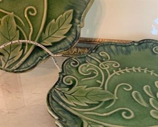 detail - suitable for plate stand or hanging