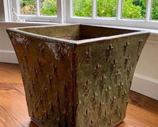 Item 25:  (Heavy) Fleus des lis planter - 16.5"l x 16.25"w x 16.25"h:  $85