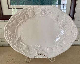Item 35:  Large platter - 21.75":  $15