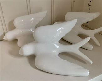 Item 115:  (3) Ceramic doves to hang on wall - 5.5":  $16