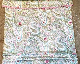 Item 122:  3 Custom Roman Shades: $225.00                                                                      Large window - 68" x 48":                                                                              2 Small window - 35" x 48"