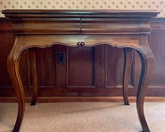 Item 171:  Side table - in wonderful condition! - 35.5"l x 18.25"w x 29"h:  $365