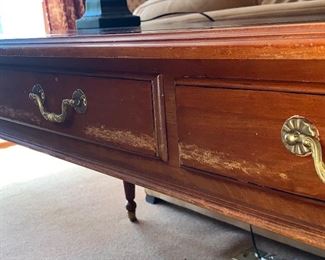 detail - signs of wear on front drawers
