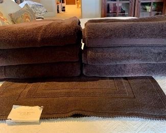 Item 297:  (6) Restoration Hardware bath sheets & bath mat:  $150.00