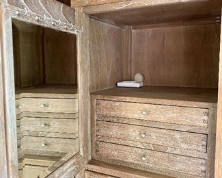 detail - inside features mirror, 5 hooks, three drawers and cubby