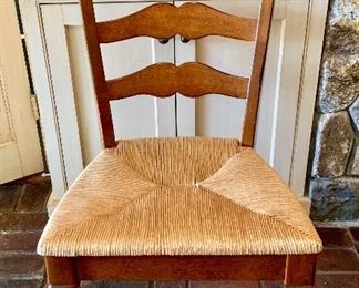 detail - these are in very nice condition - the knees are a bit scuffed - please see detail