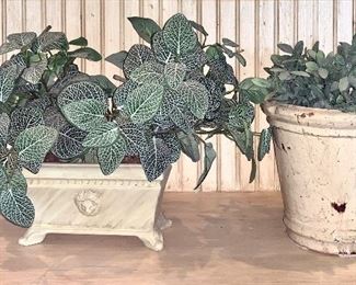 Item 257:  (2) Faux topiaries:  $14                                                                     Tallest - 9"