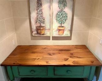 detail - gorgeous piece of natural wood