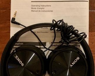 Item 465:  Sony noise canceling headphones:  $50