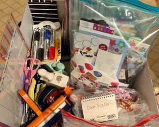 Item 433:  Lot of craft supplies!:  $20