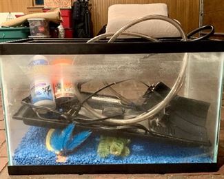 Item 452:  Fish tank with accessories:  $25