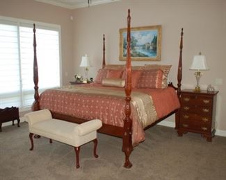 Craftique Mahogany King Bed