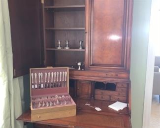 Secretary desk