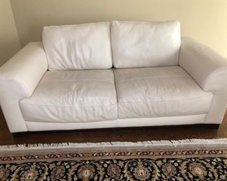 Leather Sofa
Natuzzi Leather - made in Italy
