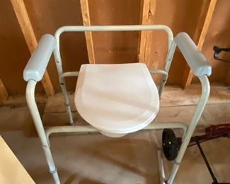 Potty Chair $6.00