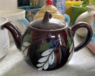 Brown Teapot $8.00
