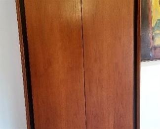 Glenn of California by John Kapel-rare chifferobe/narrow armoire! in excellent condition