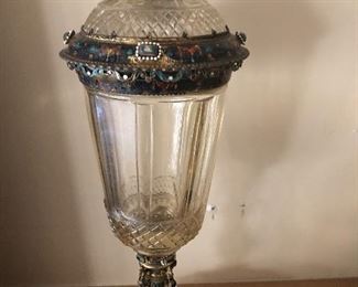 close up with crack visible