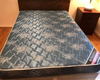 Full size Serta mattress and box spring