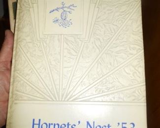 53 Hooks Hornets Annual