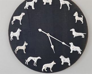 Dog clock