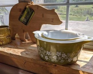 Bear bamboo cutting board and vintage Pyrex
