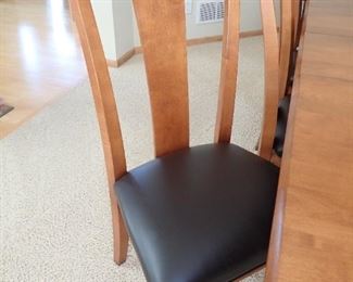 PRISTINE  TABLE WITH 8 CHAIRS AND LEAVES