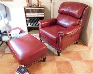 red cool leather chair, like new condition