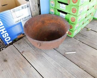 small iron pot