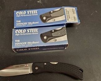 (2)Cold Steel The Voyager Medium Lockback Knife