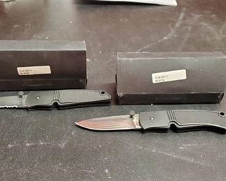 (2) Timberlite Pocket Knives