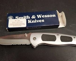 Smith & Wesson 3000 SWAT