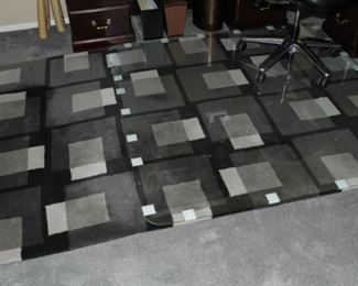 Like new floor rug