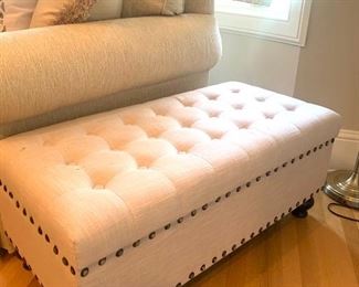 Storage bench