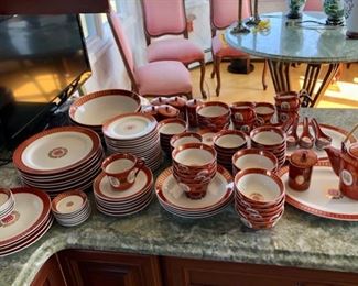 Chinese dinnerware set 