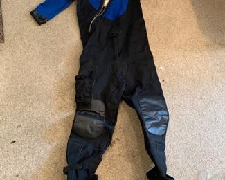 Dui Dry Suit for deep water dives - complete suit, costs 2k
