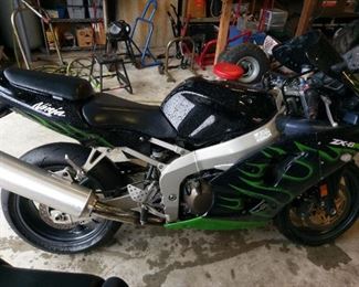 1998 Kawasaki Ninja ZX6R. THIS BIKE WAS NOT IN THE MOVIE BIKER BOYZ. Bike has 2,615 miles and represented by title.  Bike does have reserve and seller has right to reject any bid. Bike is sold AS_IS.