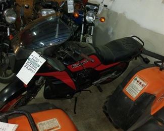 1985 Kawasaki GPZ-550