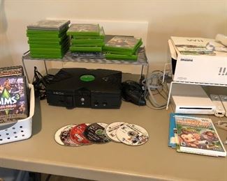 XBOX with several games
