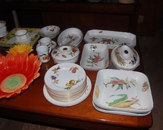 Royal Worcester Fine Porcelain England