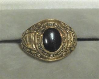 Balfour Goldflex 1940 Belmont High School Ring