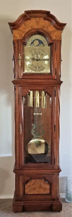 Vintage grandfather clock. Works beautiful and looks new.