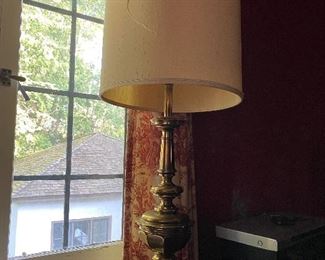 Table lamp