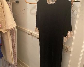 Vintage velour dress with lace trim