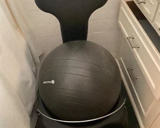 Exercise ball/chair