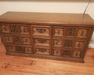 Mid Century Dresser w/mirror by Bassett