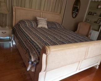 King Sleigh Bed