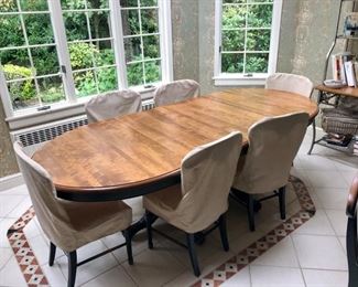 Canadel dining table & chairs 