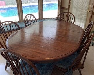 	#52	Oak table with 6 chairs and 1 leaf 46"-60"x42"x29"	 $150.00 		