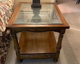 	#16	Oak end table with stained glass top  26"x22"23"	 $40.00 		